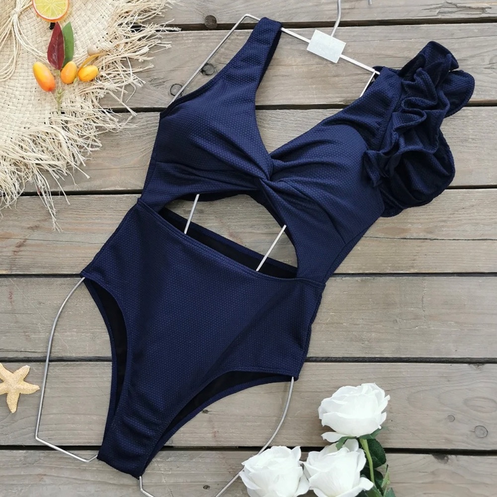 Sexy One Piece Bathingsuit